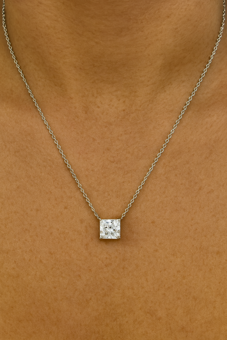 Élodie — Princess Cut Necklace