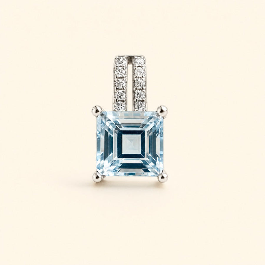 Isla Aquamarine Pendant — Maison ÉLAN