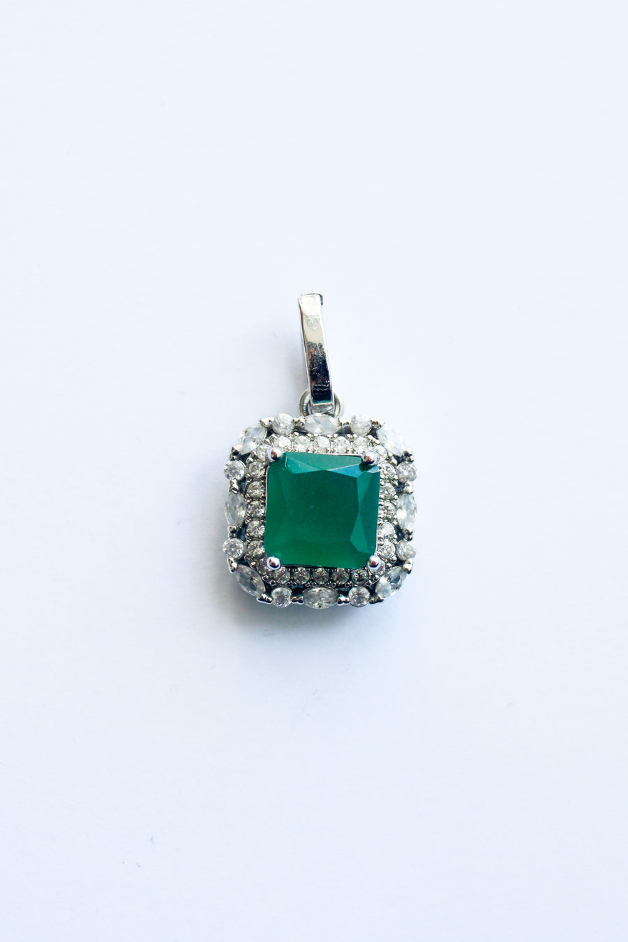 Gardenia Emerald Pendant