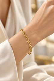 The Sphère Link Bracelet | Oro Amarillo — Maison ÉLAN fine jewelry, view 4