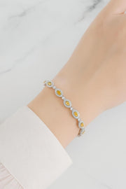 Vionne — Fancy Yellow Diamonds Bracelet — Maison ÉLAN fine jewelry