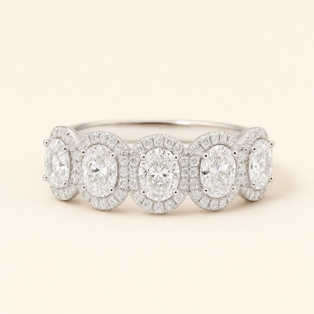 Adrielle — Oval Halo Band — Maison ÉLAN