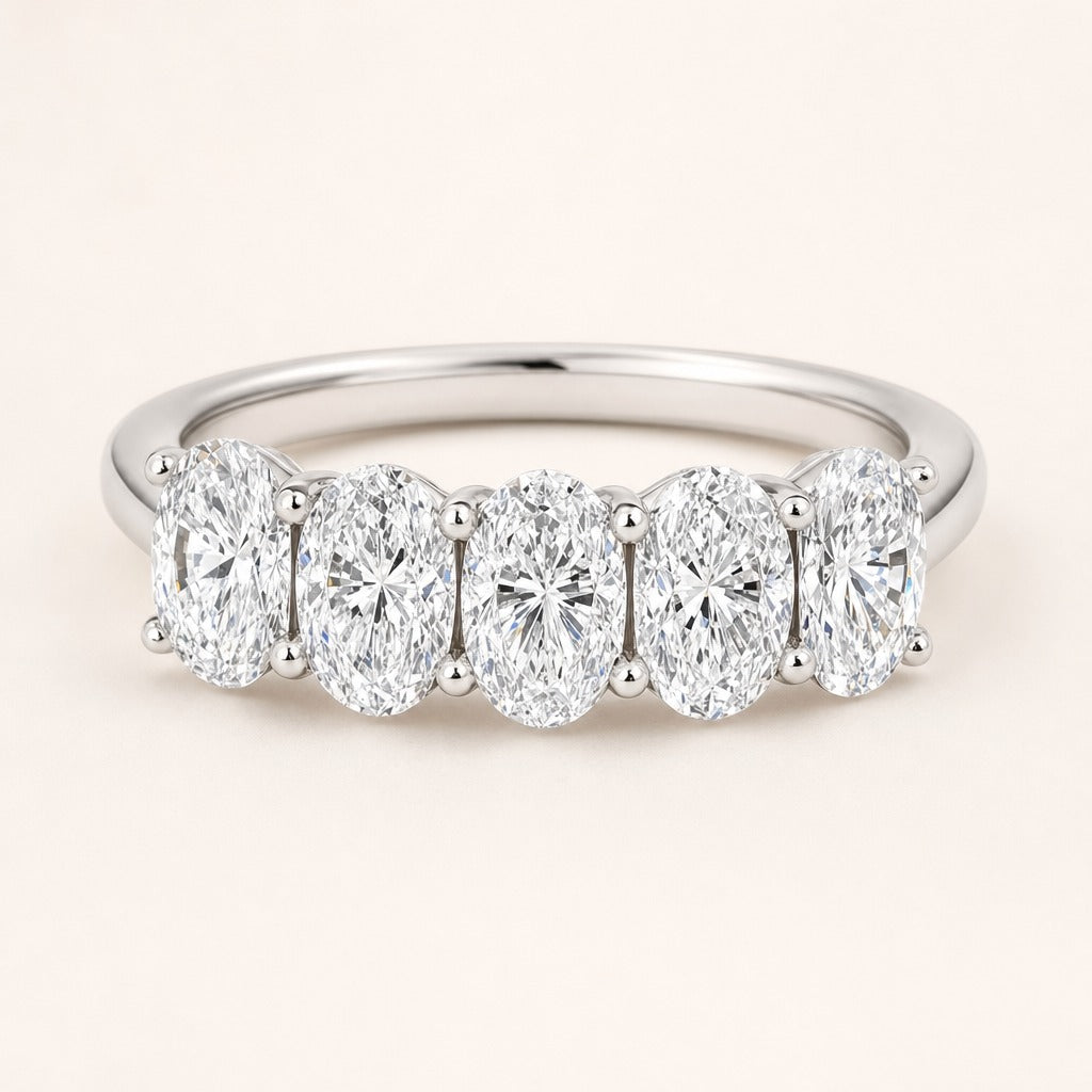 Éloria — Oval Band 1.5 CTW — Maison ÉLAN