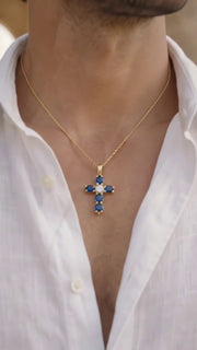 The Faith Cross zafiro worn
